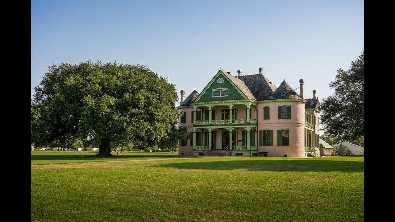 Carry On with Explore Houma 6/18: Cultural Icons