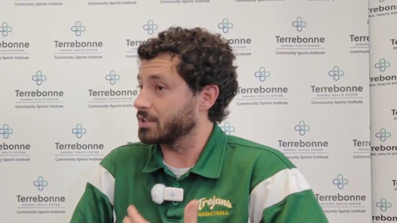 Bayou Time Sports 11/18: E.D. White & Central Lafourche Basketball Previews